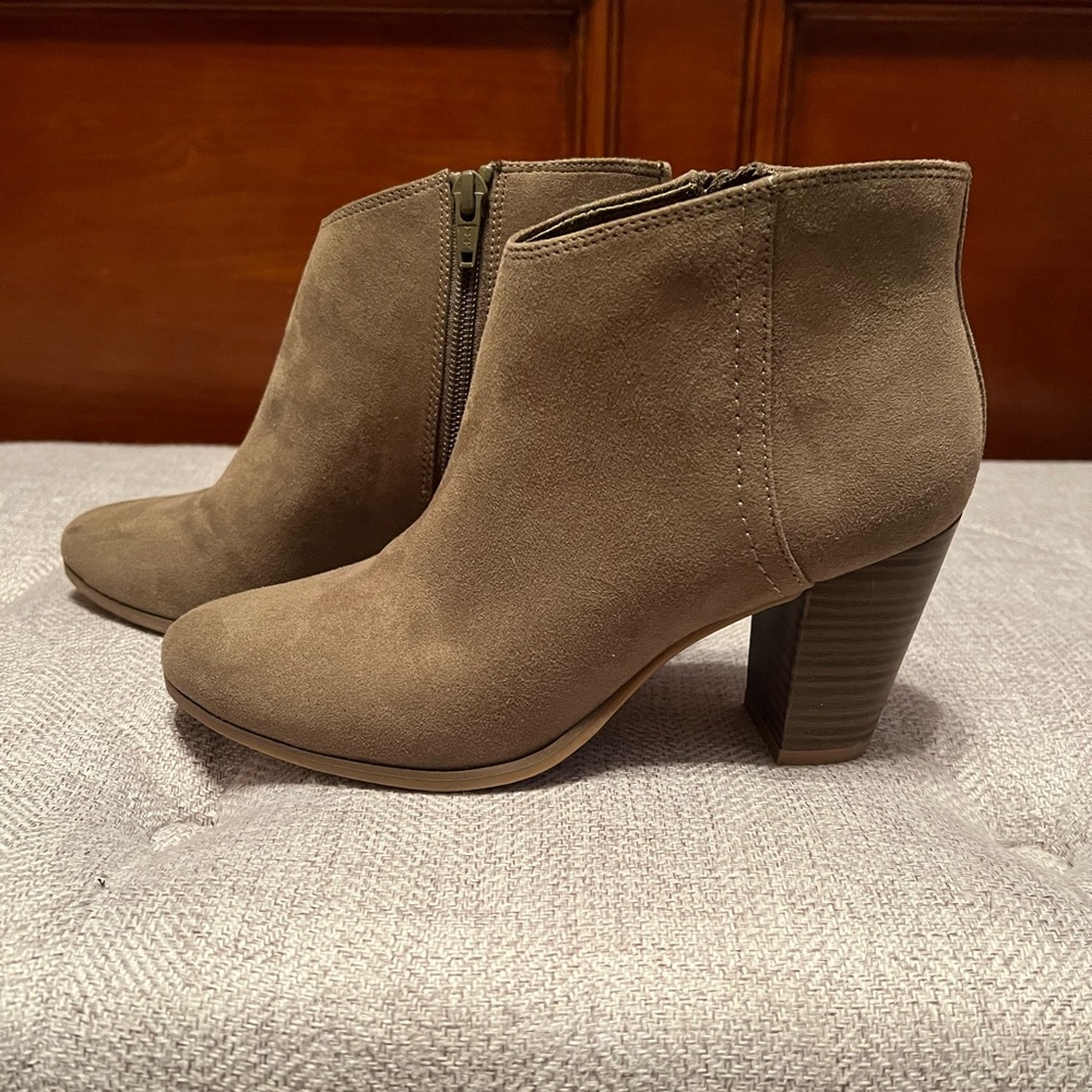 Old Navy Booties